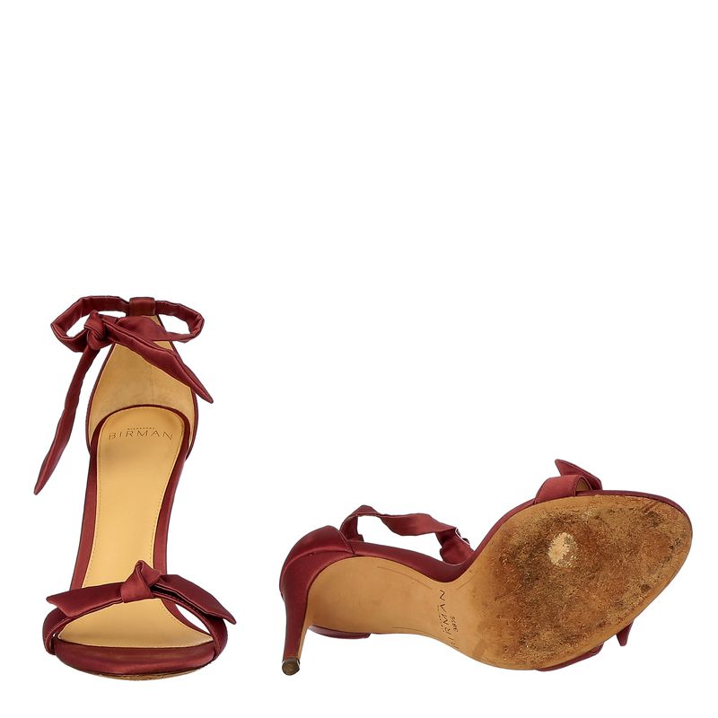 Sandalia-Alexandre-Birman-Clarita-Cetim-Vinho