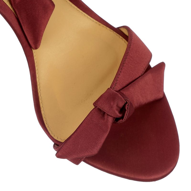 Sandalia-Alexandre-Birman-Clarita-Cetim-Vinho