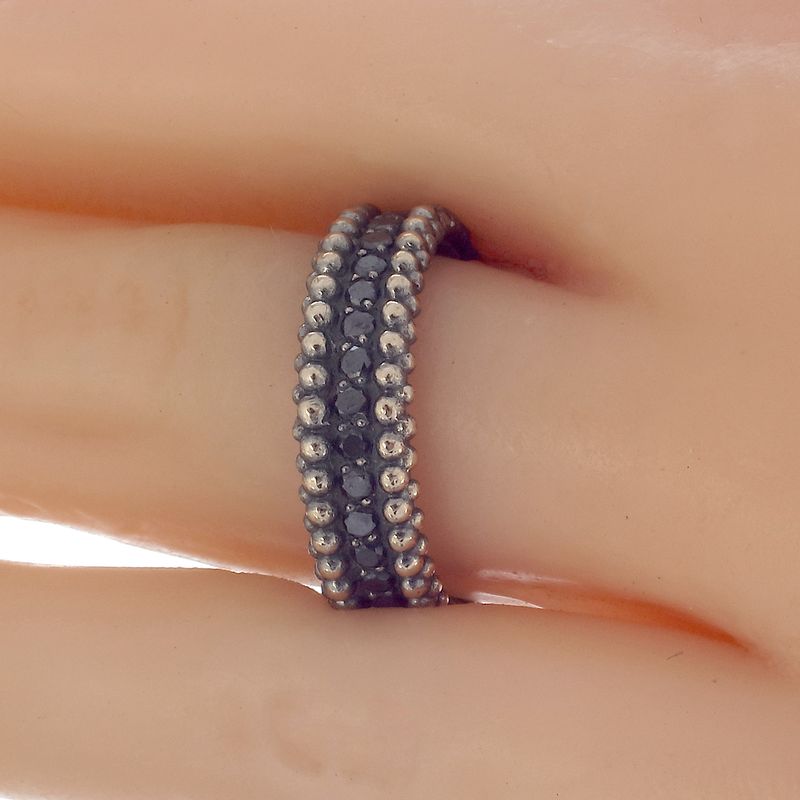 Anel-Carla-Amorim-Simplesmente-Ouro-e-Diamantes-Negros