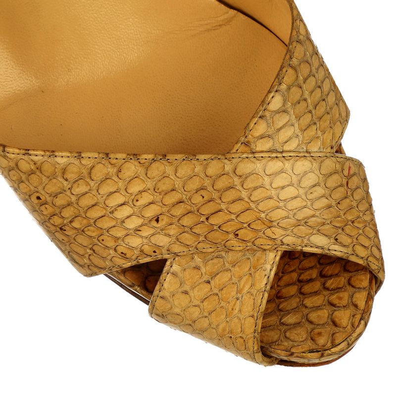 Sandalia-Christian-Louboutin-Peep-Toe-Couro-Exotico