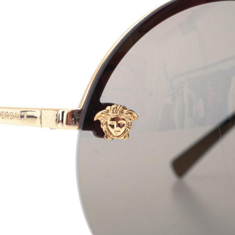 Oculos-Versace-Redondo-Preto-e-Dourado