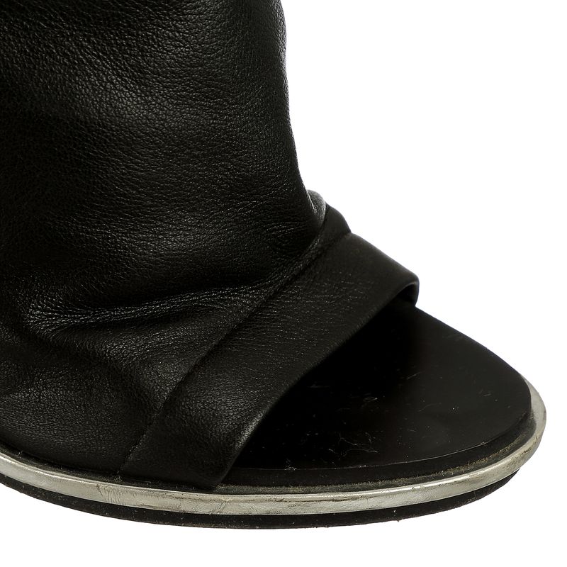 Salto-Balenciaga-Couro-Preto