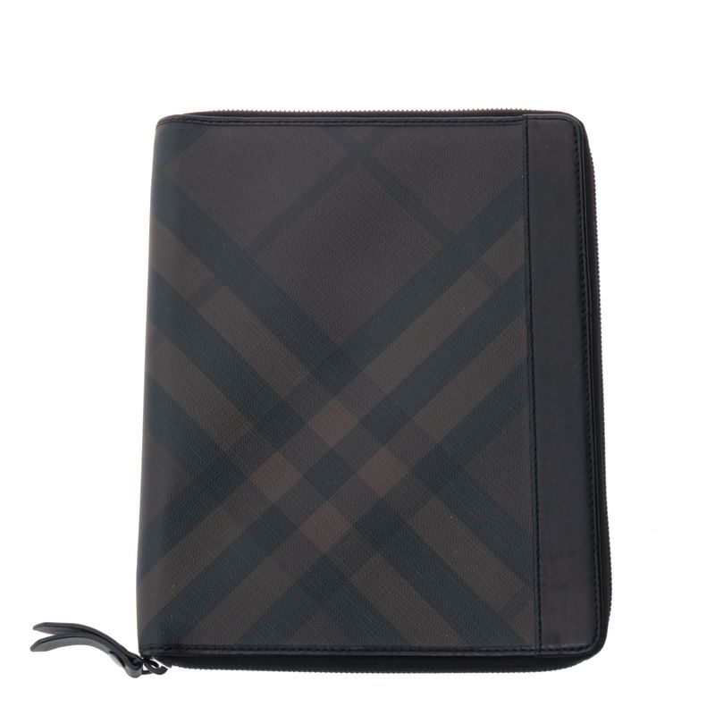 Capa-Burberry-Smoked-Check