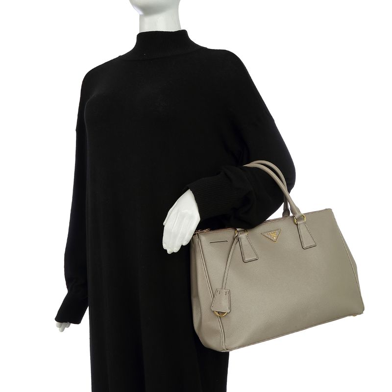 Bolsa-Prada-Double-Zip-Galleria-Saffiano-Cinza