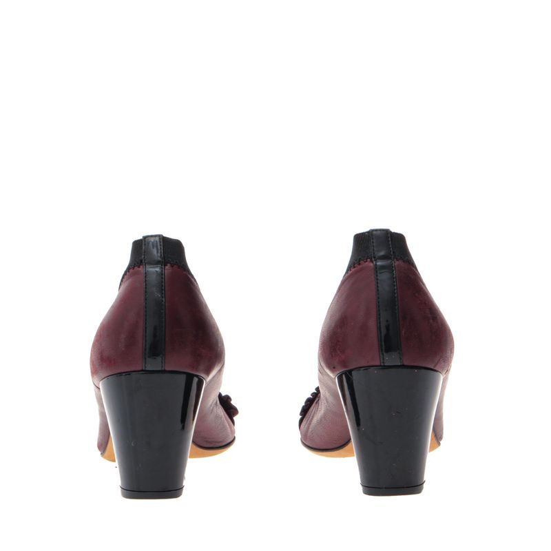 Sapato-Chanel-Couro-Vinho-e-Preto