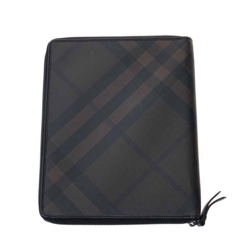 Capa-Burberry-Smoked-Check