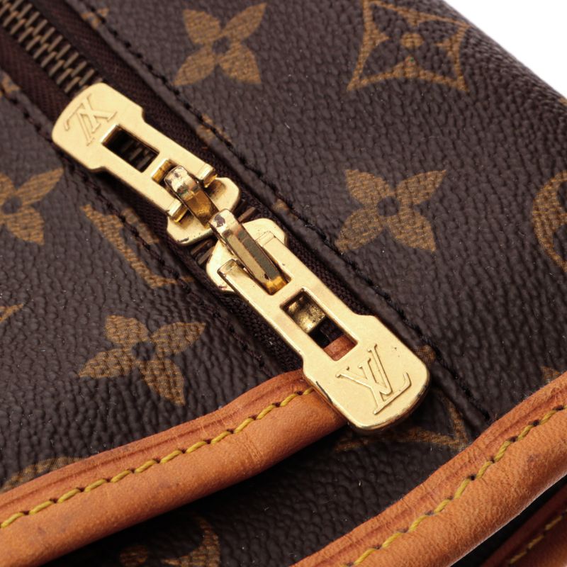 Mala-de-Terno-Louis-Vuitton-Monogram