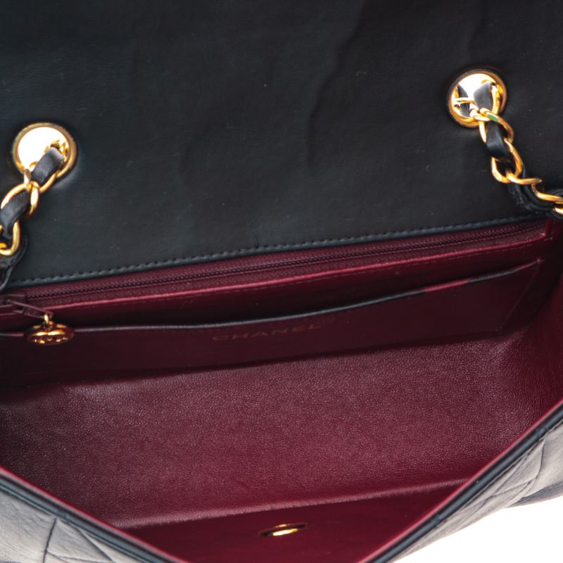 Bolsa-Chanel-Diana-Flap-Vintage-Lambskin-Preto