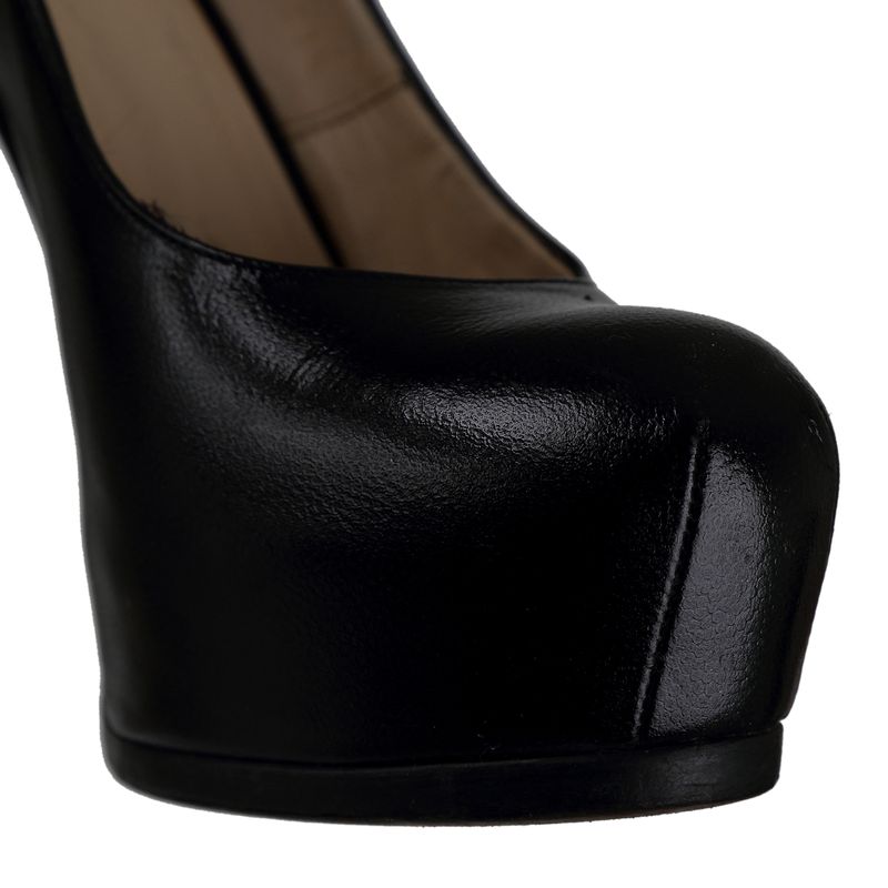 Pump-Saint-Laurent-Couro-Preto