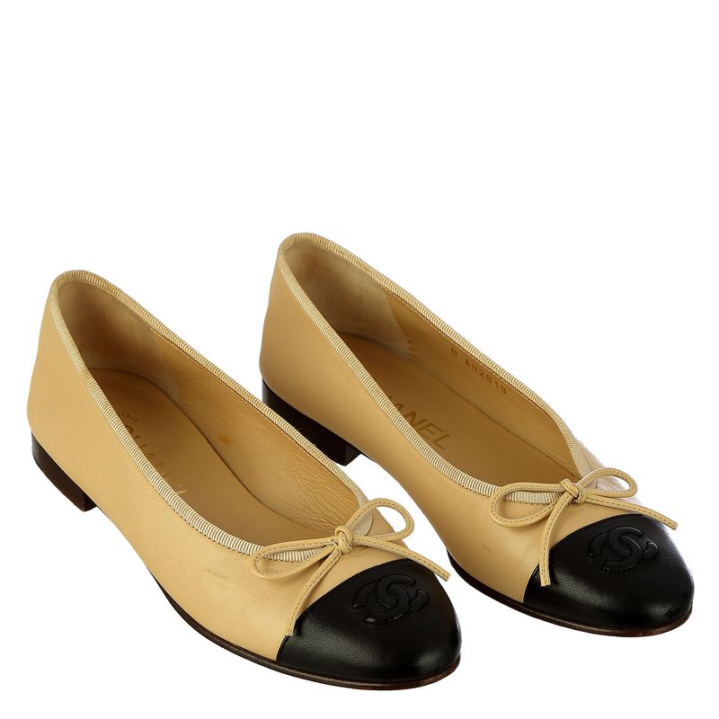 Sapatilha-Chanel-CC-Cap-Couro-Bicolor