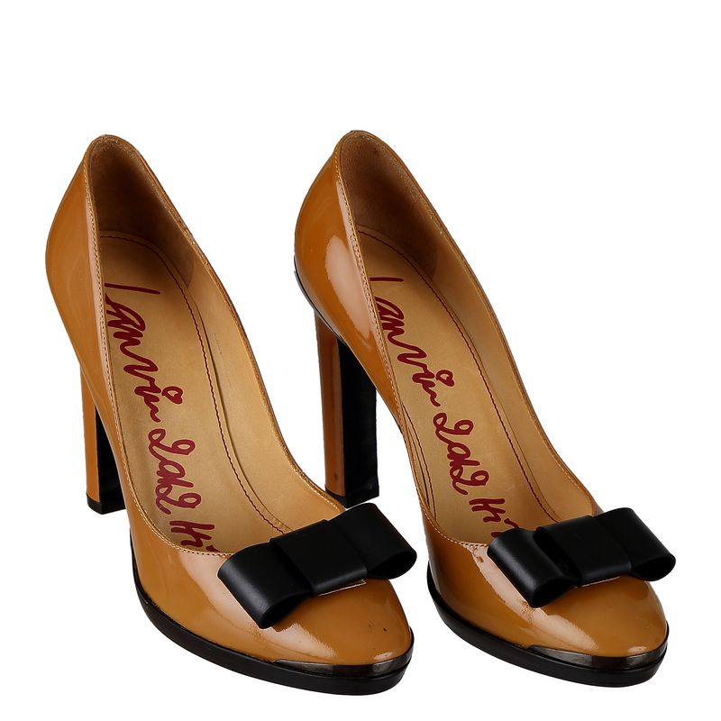 Sapato-Lanvin-Verniz-Bege-e-Preto