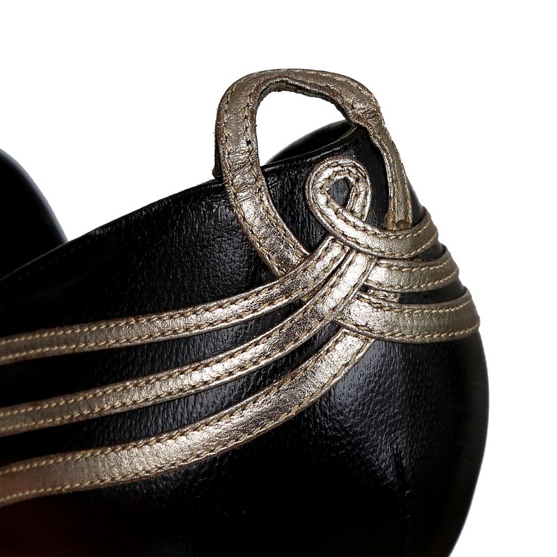 Sapato-Sarah-Chofakian-Couro-Preto-e-Dourado
