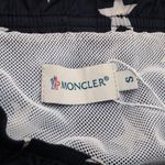 Short-Moncler-Marinho-com-Estrelas