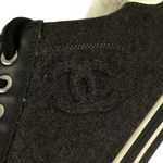 Tenis-Chanel-Tecido-Grafite-e-Couro-Branco