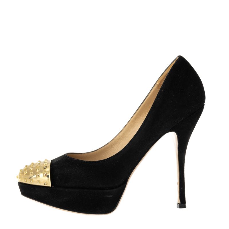 Pump-Valentino-Garavani-Camurca-Preta-Spikes-Dourado