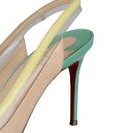 81651-Scarpin-Christian-Louboutin-Verniz-Bege-Amarelo-e-Verde-7