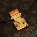 Bolsa-Louis-Vuitton-Pochette-Metis-Monograma