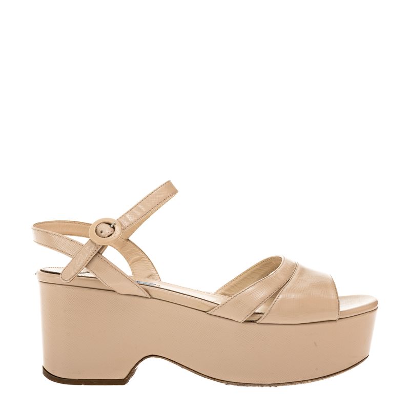 Plataforma-Prada-Saffiano-Verniz-Bege
