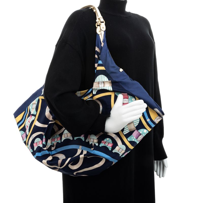 Bolsa-Salvatore-Ferragamo-Seda-Estampada