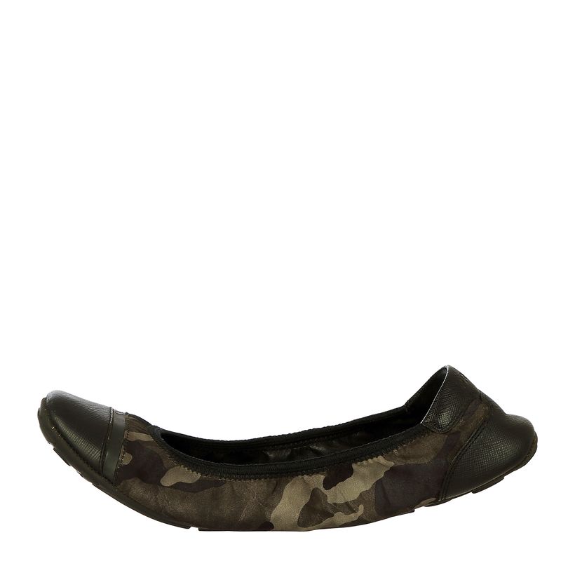 Sapatilha-Prada-Couro-Preto-e-Tecido-Estampado