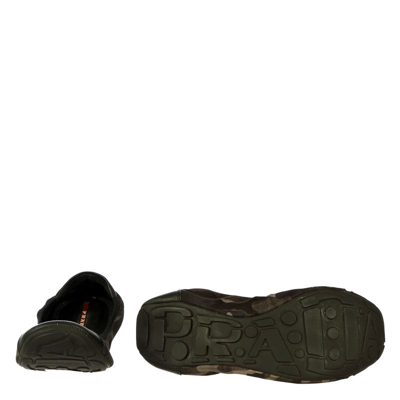 Sapatilha-Prada-Couro-Preto-e-Tecido-Estampado