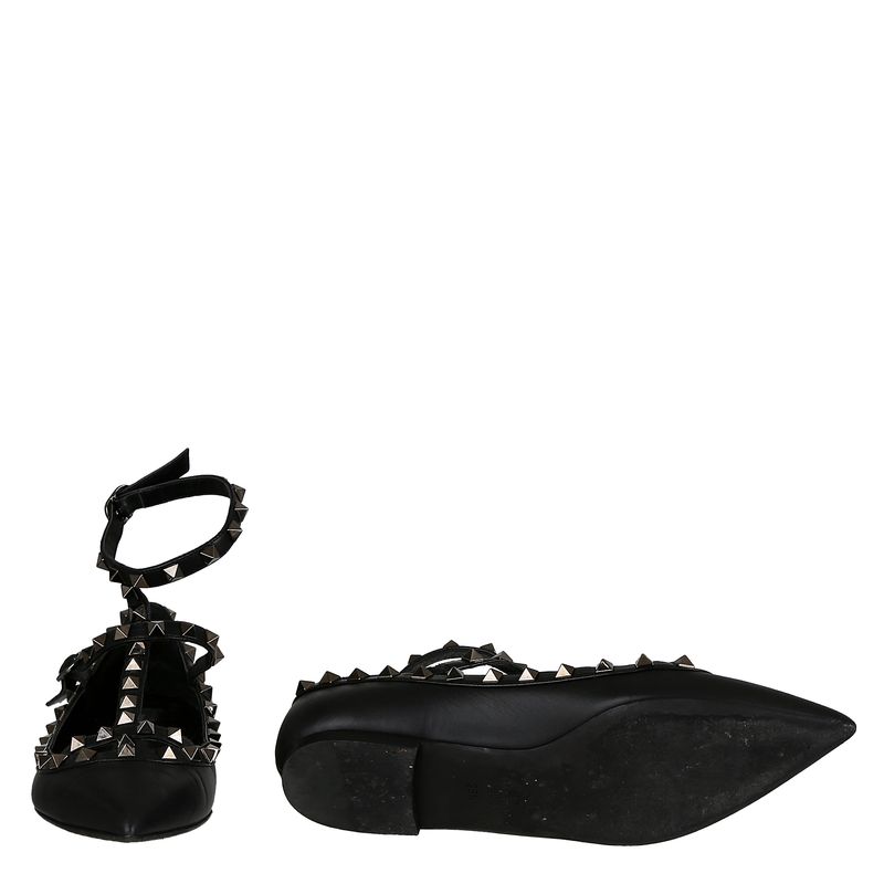 Sapatilha-Valentino-Garavani-Rockstud-Preta