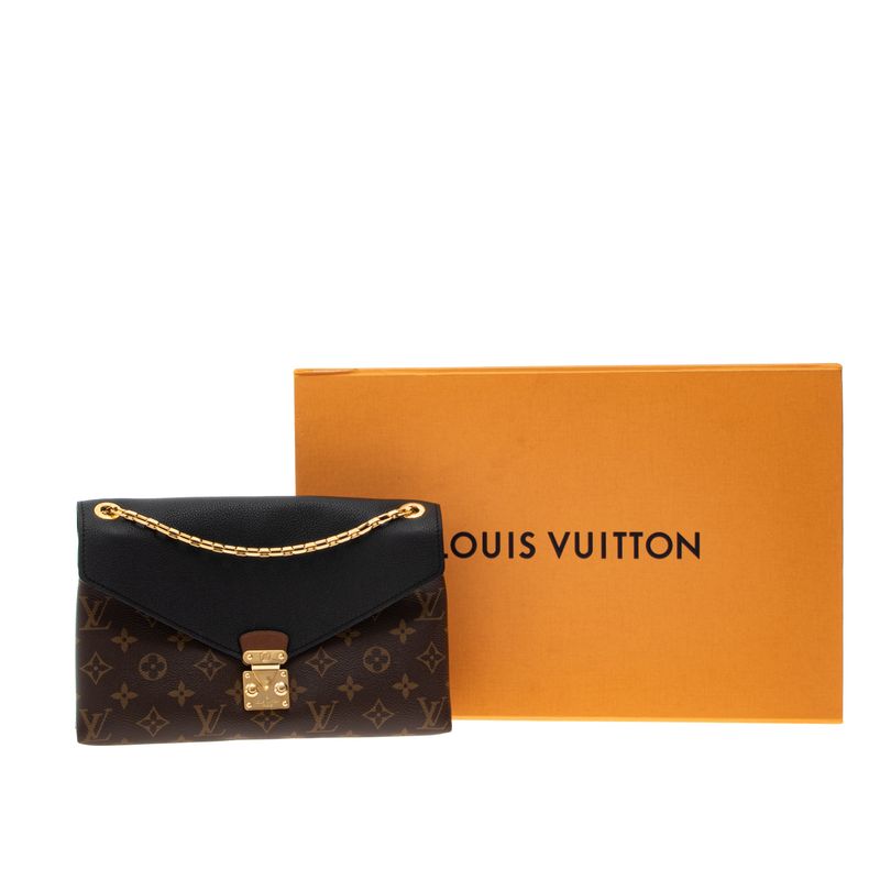 Bolsa-Louis-Vuitton-Pallas-Chain-Preta
