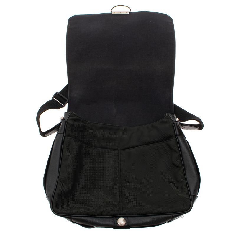 Bolsa-Louis-Vuitton-Taiga-Preto-e-Nylon-Verde