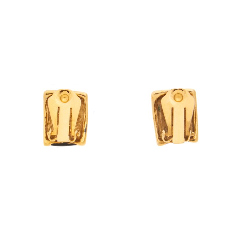Brinco-Pressao-Vintage-Dourado-e-Esmalte-Preto