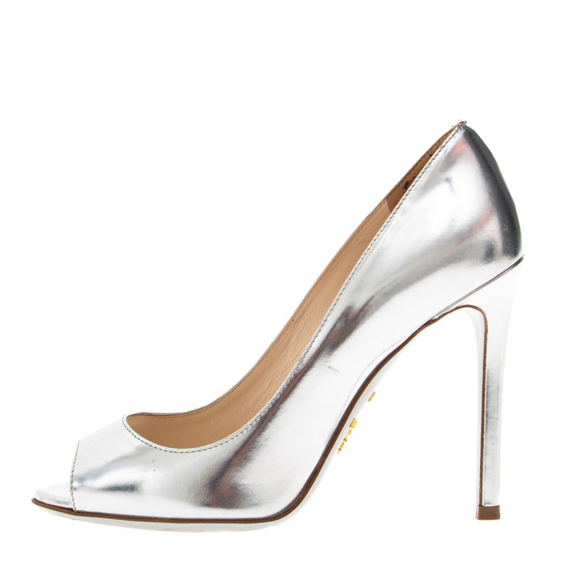 Peep-Toe-Prada-Prateado