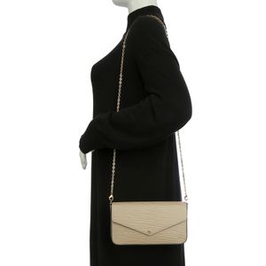 Bolsa Louis Vuitton Félicie Couro Epi Cinza