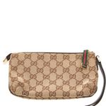 Clutch-Gucci-GG-Canvas