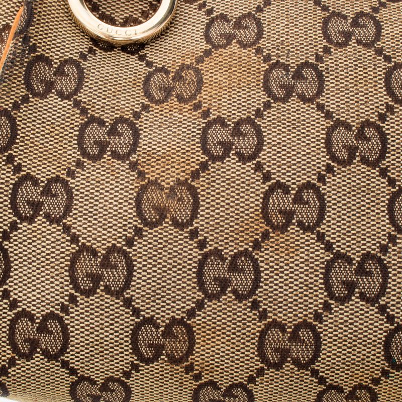 Bolsa-Gucci-Pochette-GG-Canvas