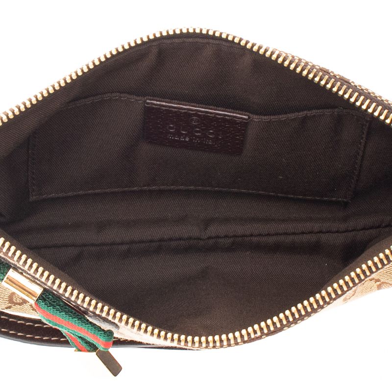 Clutch-Gucci-GG-Canvas