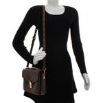 72201-Bolsa-Louis-Vuitton-Pochette-Metis-Monogram-verso
