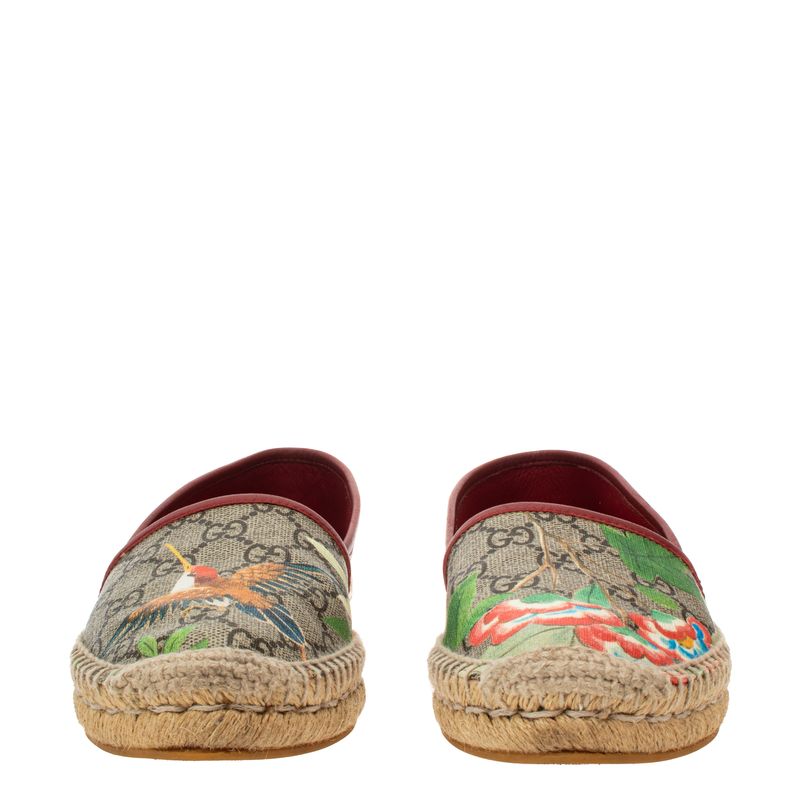 Espadrille-Gucci-GG-Supreme-e-Natureza