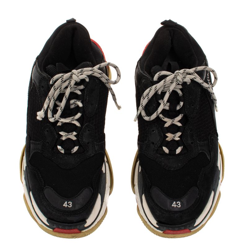 Tenis-Balenciaga-Triple-S-Preto