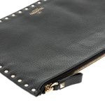 Clutch-Valentino-Garavani-Rockstud-Preta