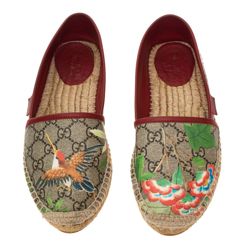 Espadrille-Gucci-GG-Supreme-e-Natureza