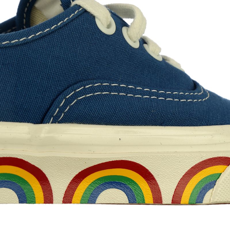 Tenis-Vans-Azul-e-Arco-Iris