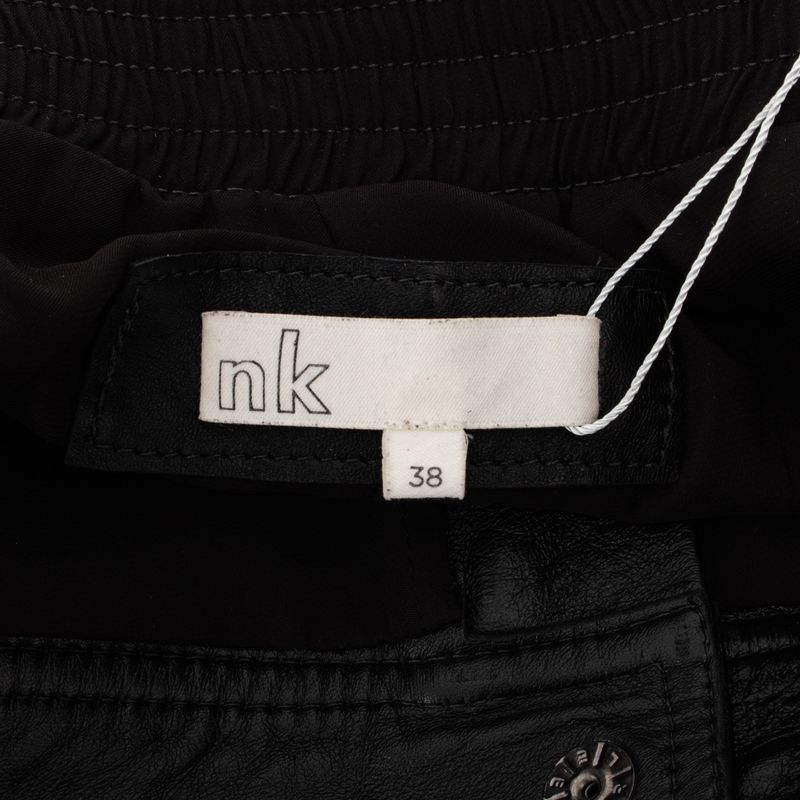 Short-NK-Couro-Preto