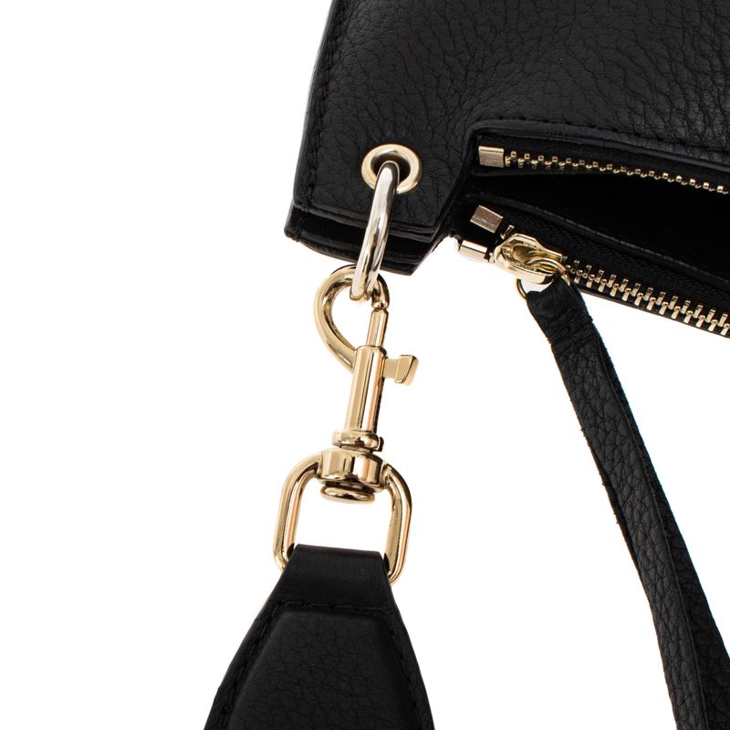 Bolsa-Carolina-Herrera-Transversal-Preta