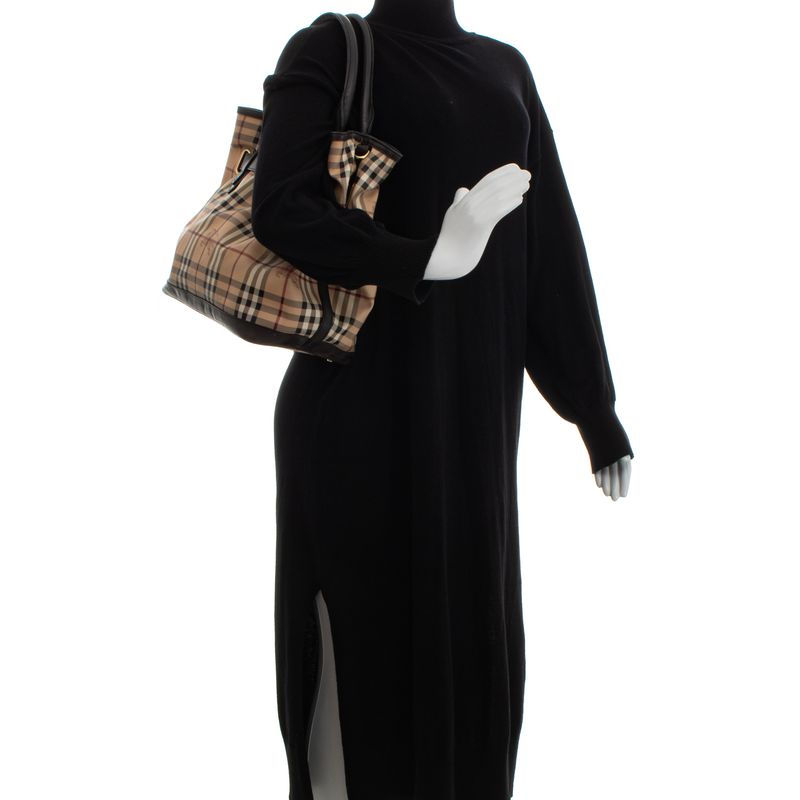Bolsa-Burberry-Haymarket-Belted-Couro-Marrom
