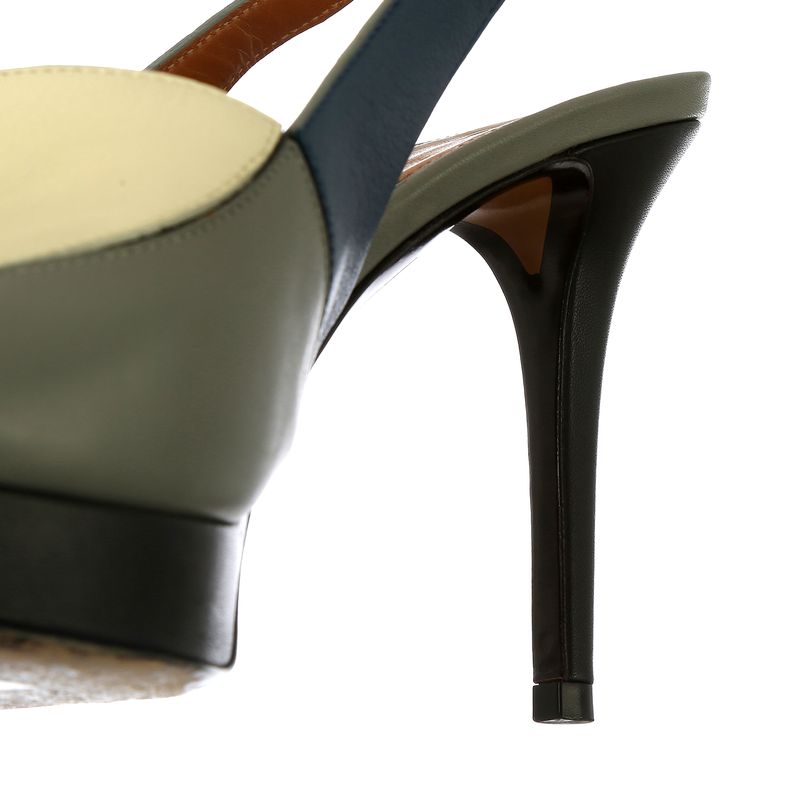 Sandalia-Fendi-Colorida