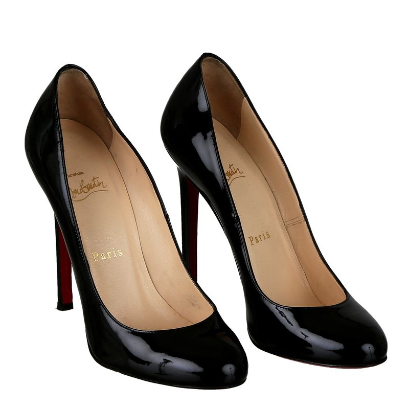 82072-Sapato-Christian-Louboutin-Verniz-Preto-verso