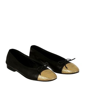 Sapatilha Chanel CC Cap Preta e Dourada