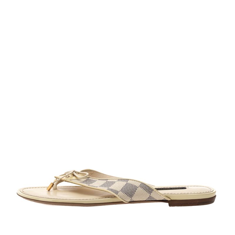 Rasteira-Louis-Vuitton-Couro-Damier-Creme