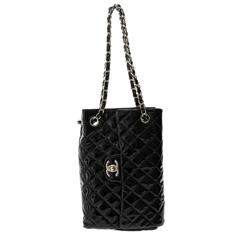 Bolsa-Chanel-Upside-Down-Flap-Preta