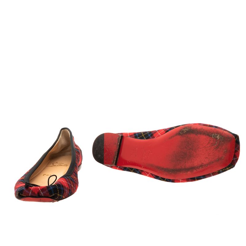 72656-Sapatilha-Christian-Louboutin-Xadrez-Bico-Quadrado-5