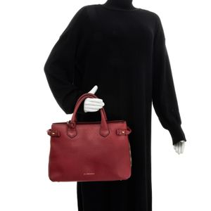 Bolsa Burberry Banner House Check Couro Vermelha